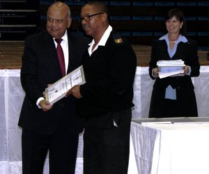Minister Honouring Western Cape Fire Fighters